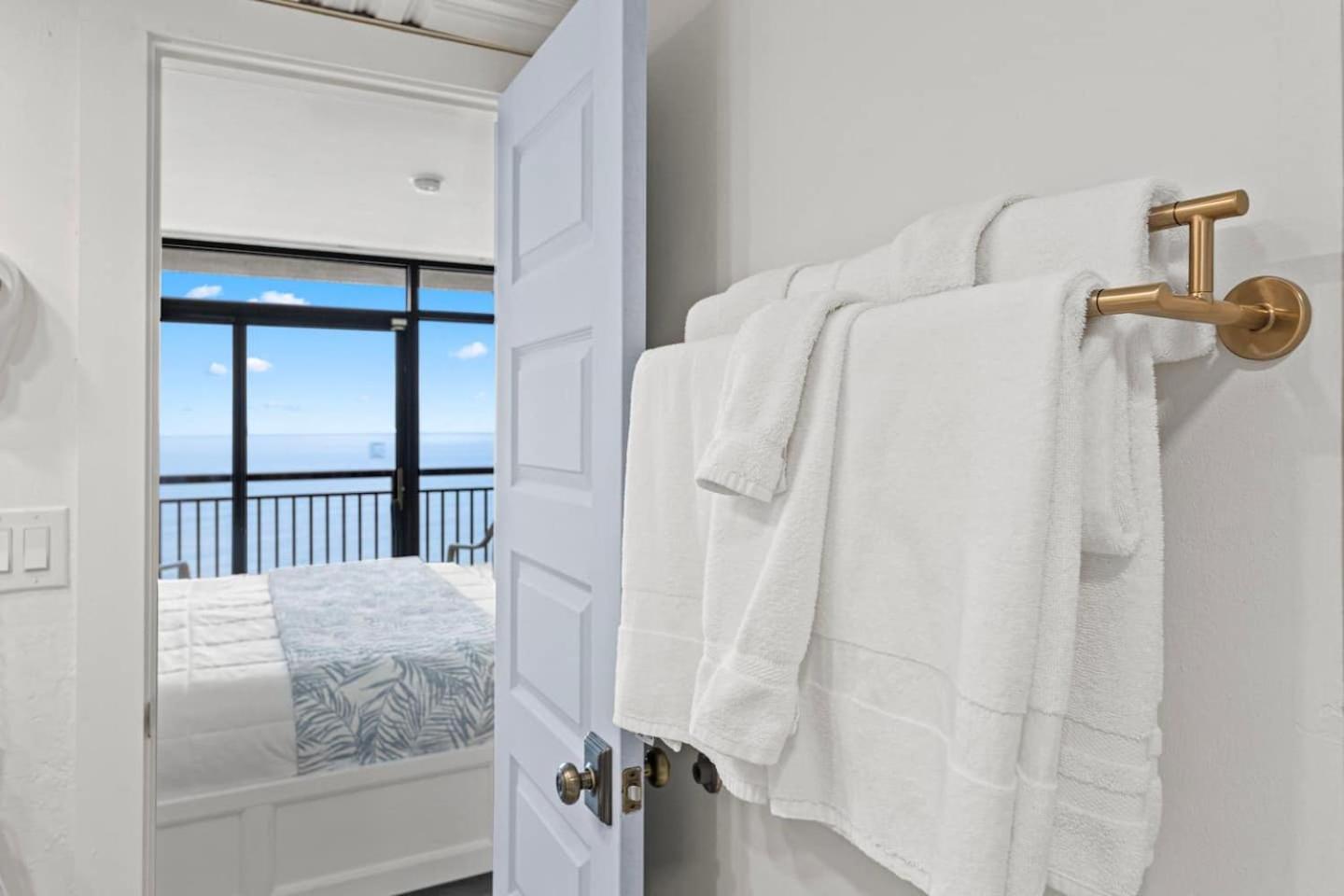 Luxury Ocean Front By Barefoot Landing Daire Myrtle Beach Dış mekan fotoğraf